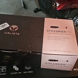 Styledryerpro hair drying blowout brush